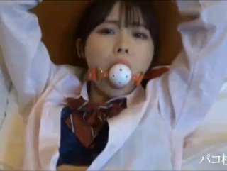 美女大学生拍裸体性感照片全过程